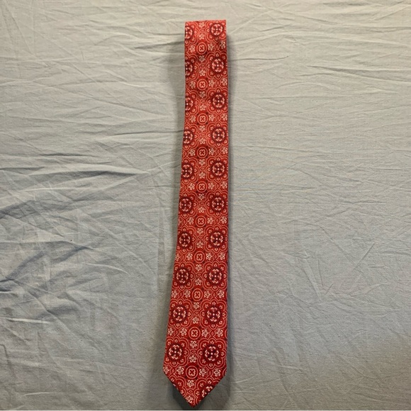 Uniqlo Tie PE Intricate Red And White Men's Pattern Designer Necktie - Picture 2 of 4